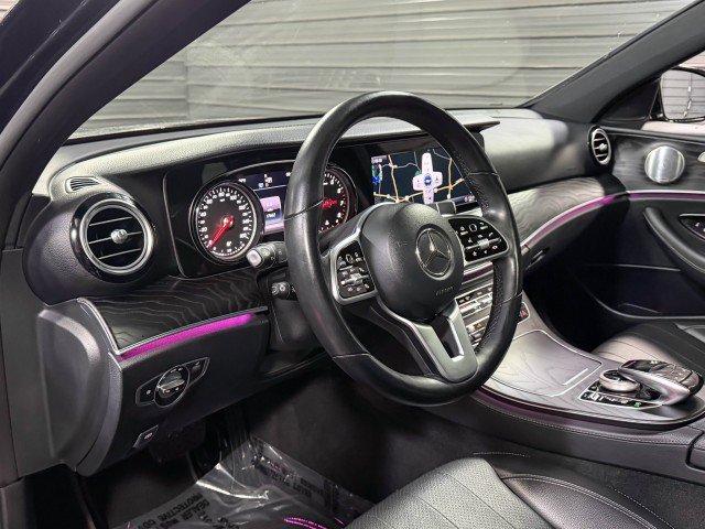 Used 2019 Mercedes-Benz E 300 4MATIC image 14