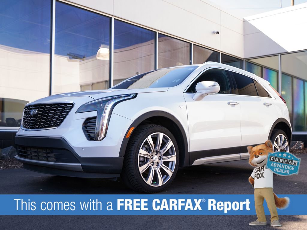 Used 2021 Cadillac XT4 Premium Luxury w/ Cold Weather Package image 3