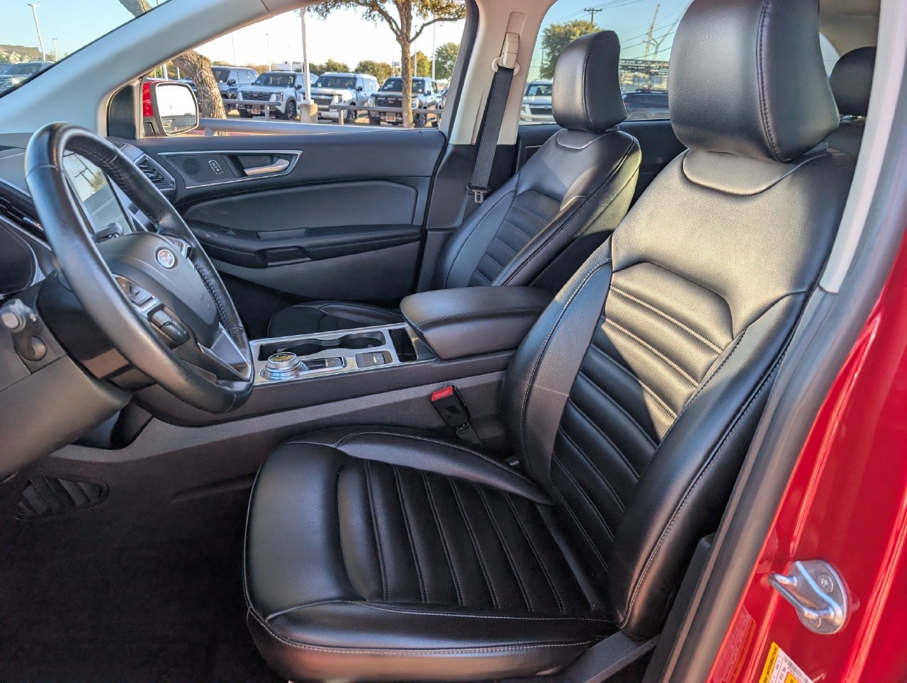 Used 2024 Ford Edge SEL AWD/4WD image 27