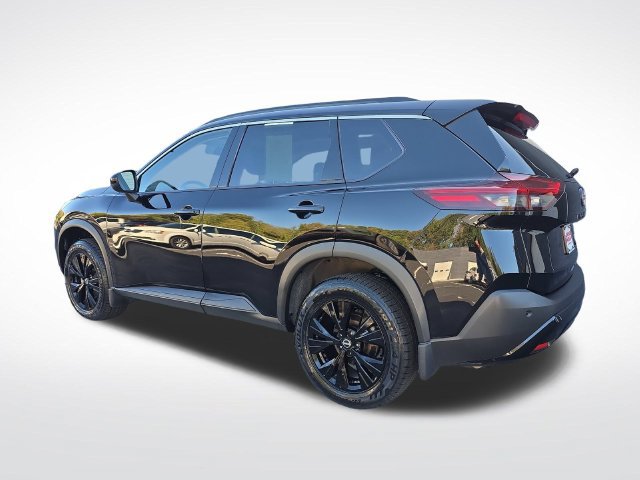 Used 2023 Nissan Rogue SV w/ SV Premium B Package AWD/4WD image 4