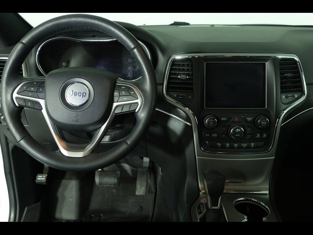 Used 2018 Jeep Grand Cherokee Limited image 23