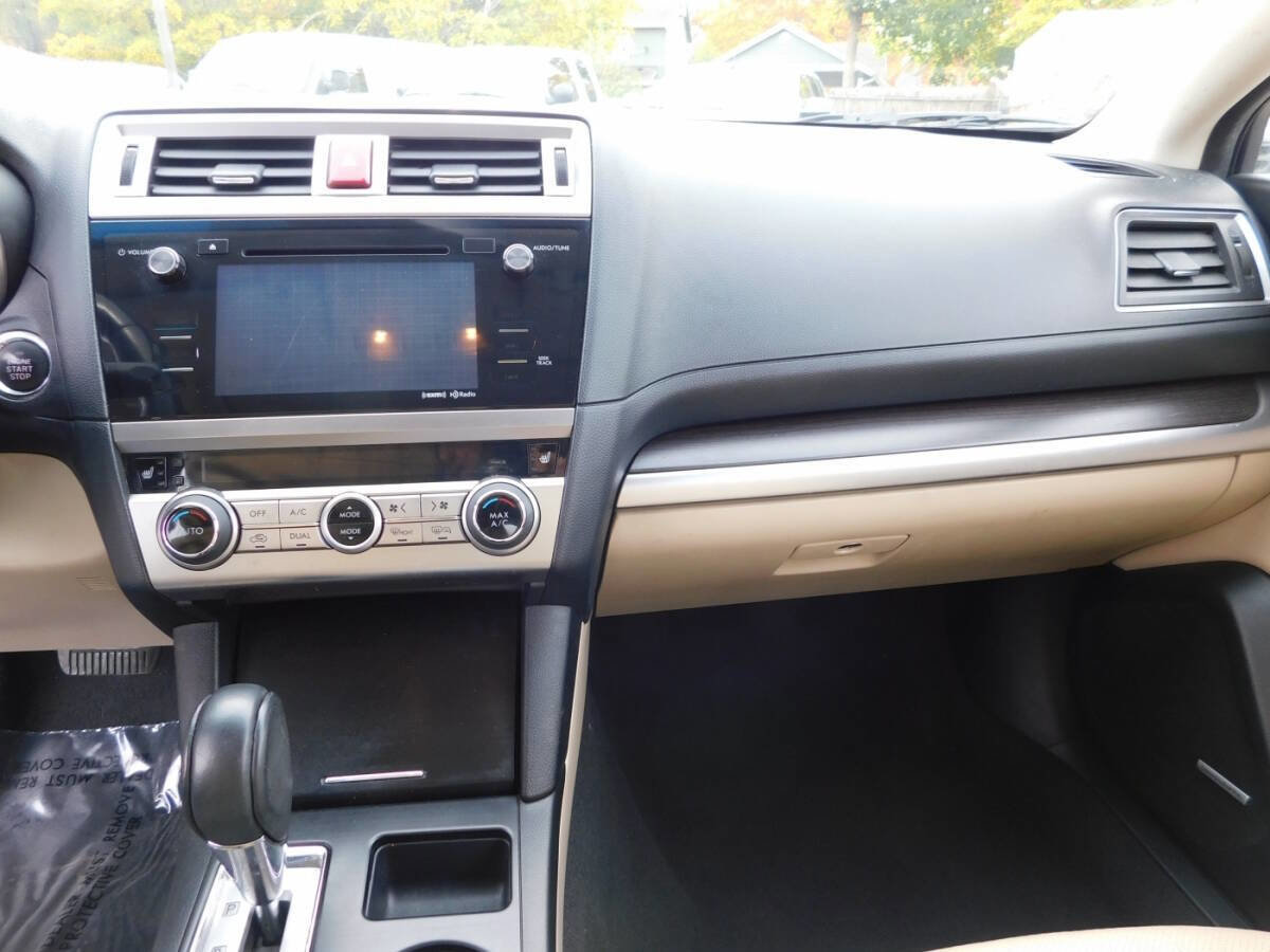 Used 2017 Subaru Legacy 2.5i Limited w/ Popular Package #4 image 7