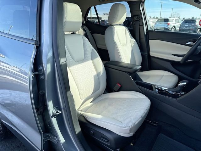 Used 2023 Buick Encore GX Essence w/ Advanced Technology Package image 25
