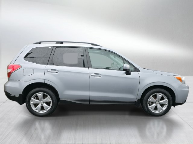 Used 2015 Subaru Forester 2.5i Premium w/ All-Weather Package AWD/4WD image 2