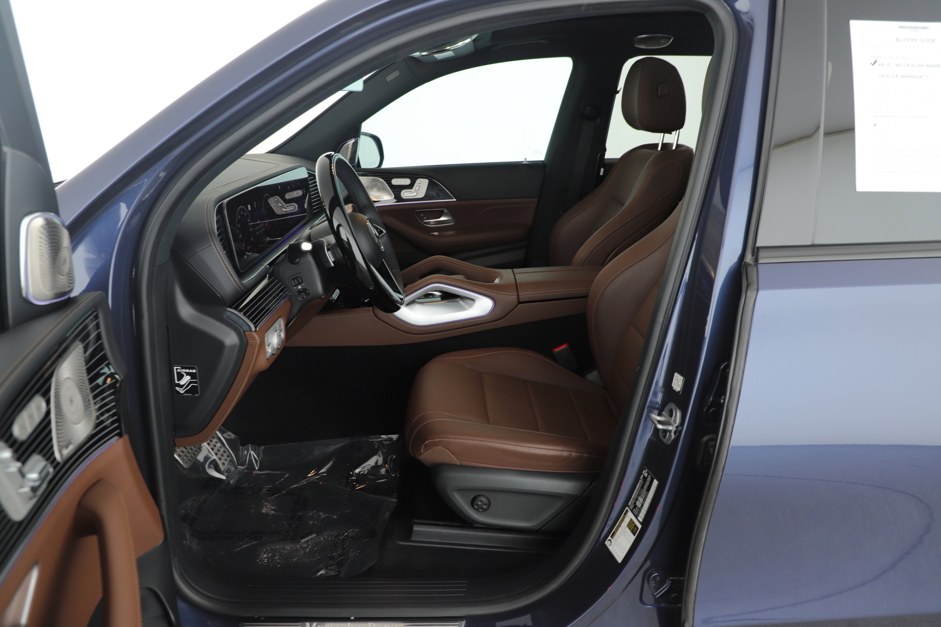 Used 2024 Mercedes-Benz GLS 450 4MATIC image 8