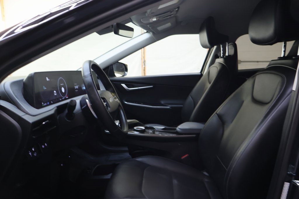 Used 2023 Kia EV6 Wind image 16