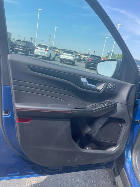Used 2023 Ford Escape ST-Line Select w/ Tech Pack #2 image 9