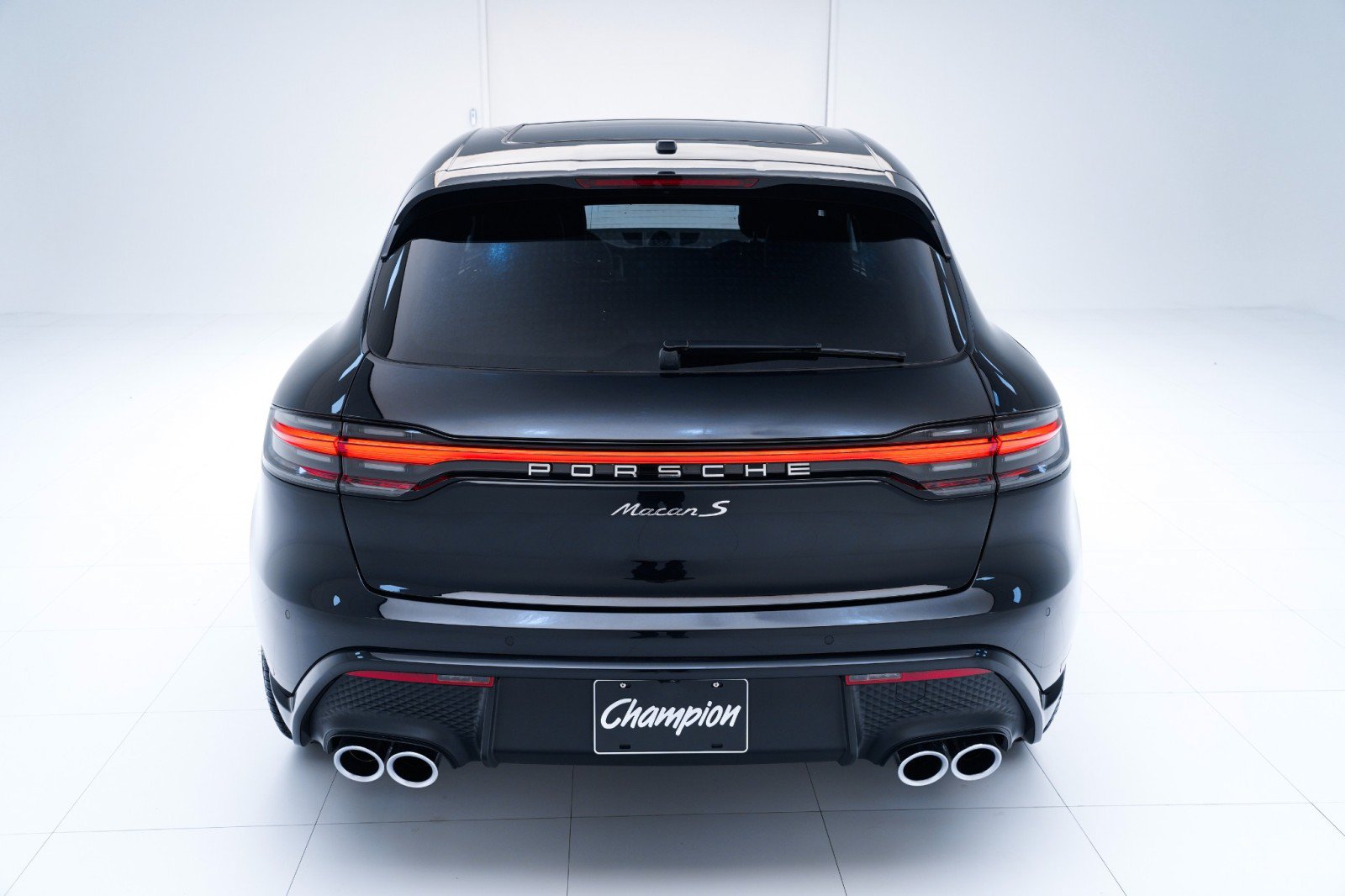 New 2026 Porsche Macan S AWD/4WD image 10