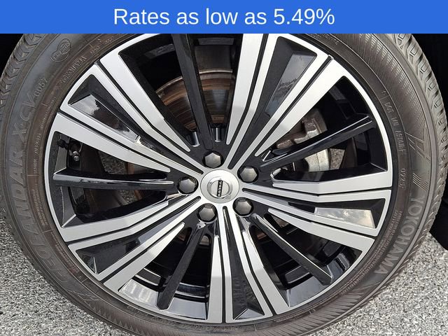 Certified 2023 Volvo XC60 B5 Plus w/ Climate Package image 10