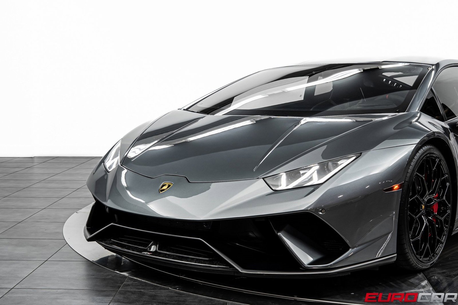 Used 2018 Lamborghini Huracan Performante image 14