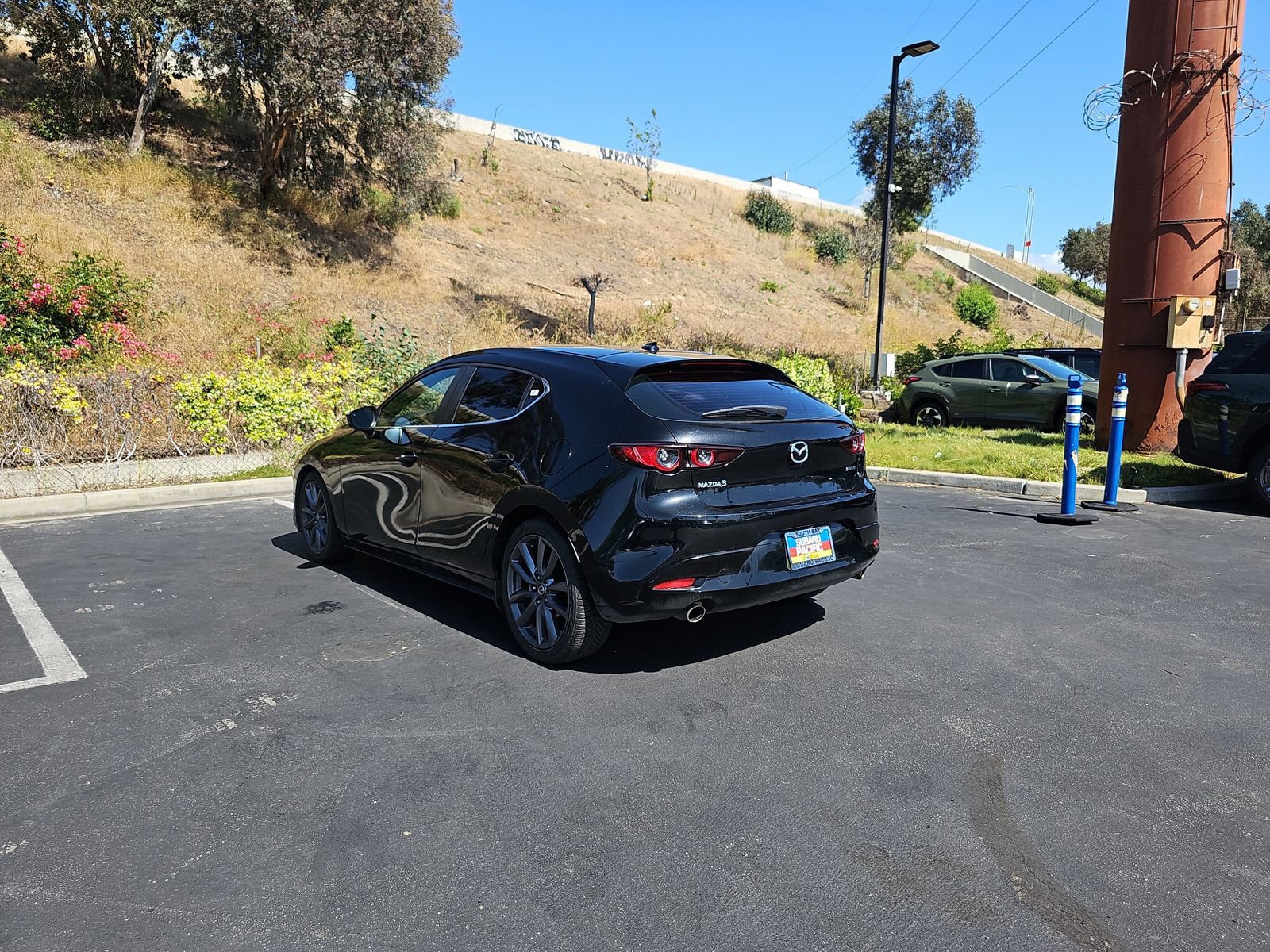 Used 2019 MAZDA MAZDA3 Hatchback w/ Preferred Package FWD image 5