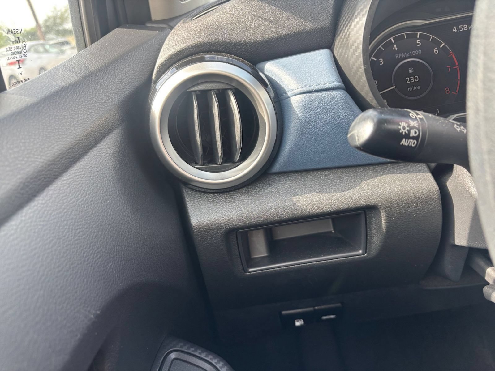 Used 2025 Nissan Versa SV FWD image 32