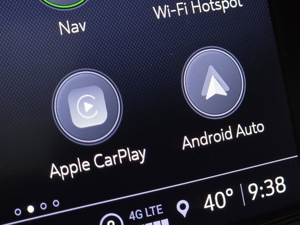 Used 2024 Buick Enclave Avenir image 8