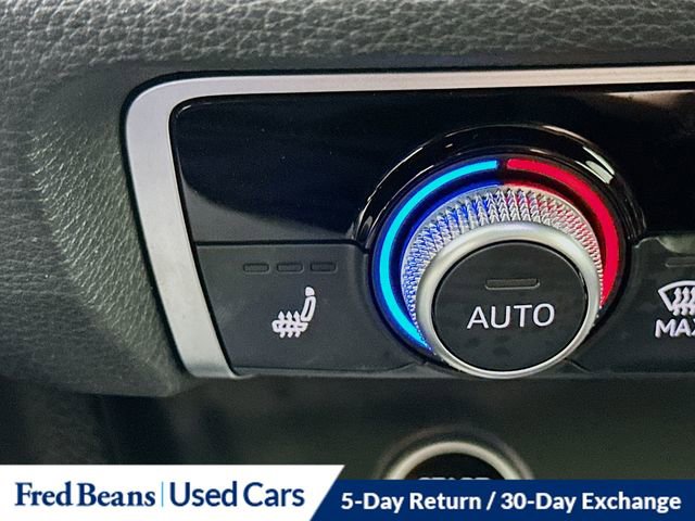 Used 2023 Audi Q3 2.0T Premium w/ Convenience Package AWD/4WD image 20