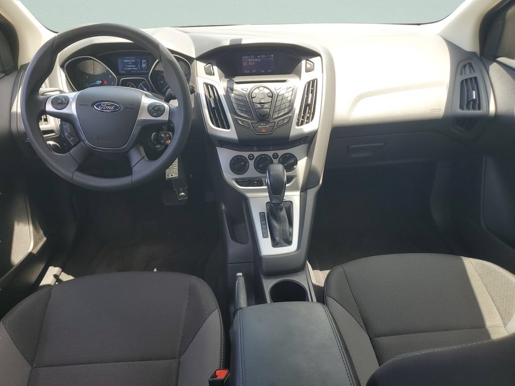 Used 2014 Ford Focus SE FWD image 11