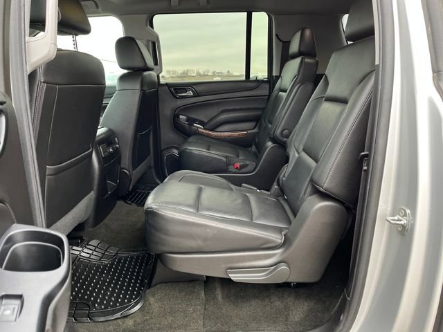 Used 2018 Chevrolet Suburban Premier image 24
