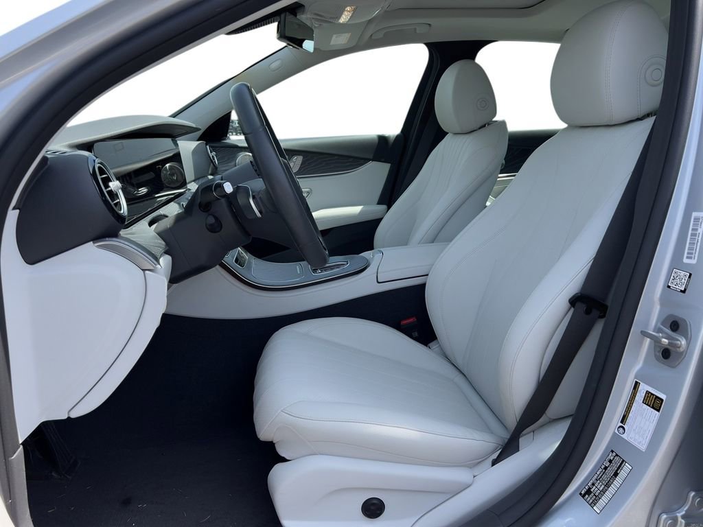 Used 2023 Mercedes-Benz E 350 4MATIC Sedan w/ Premium Package image 6