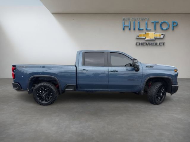 Used 2025 Chevrolet Silverado 2500 LT w/ Trail Boss Package image 4