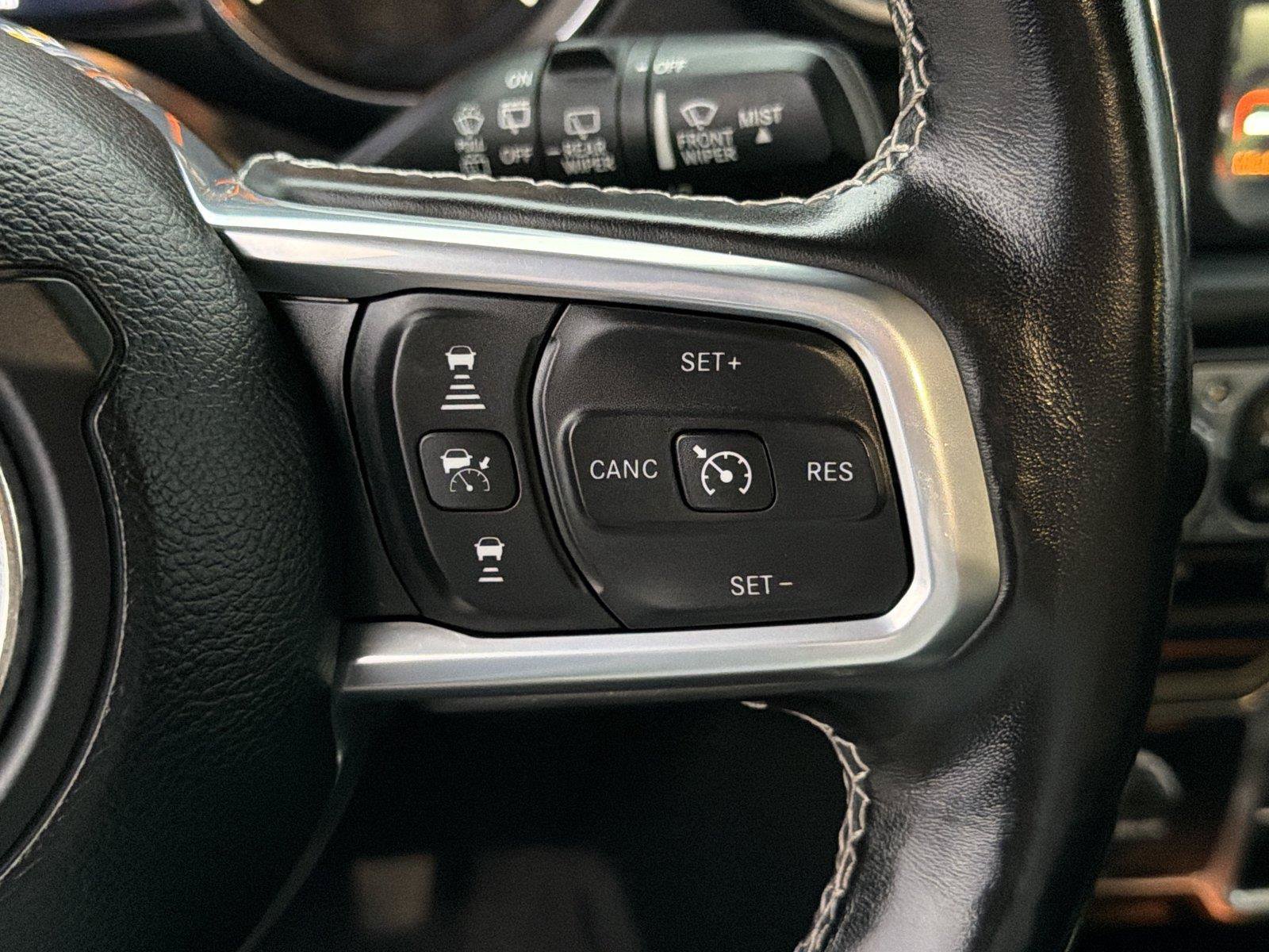 Used 2021 Jeep Wrangler Unlimited Sahara w/ Uconnect 4C Nav & Sound Group AWD/4WD image 25