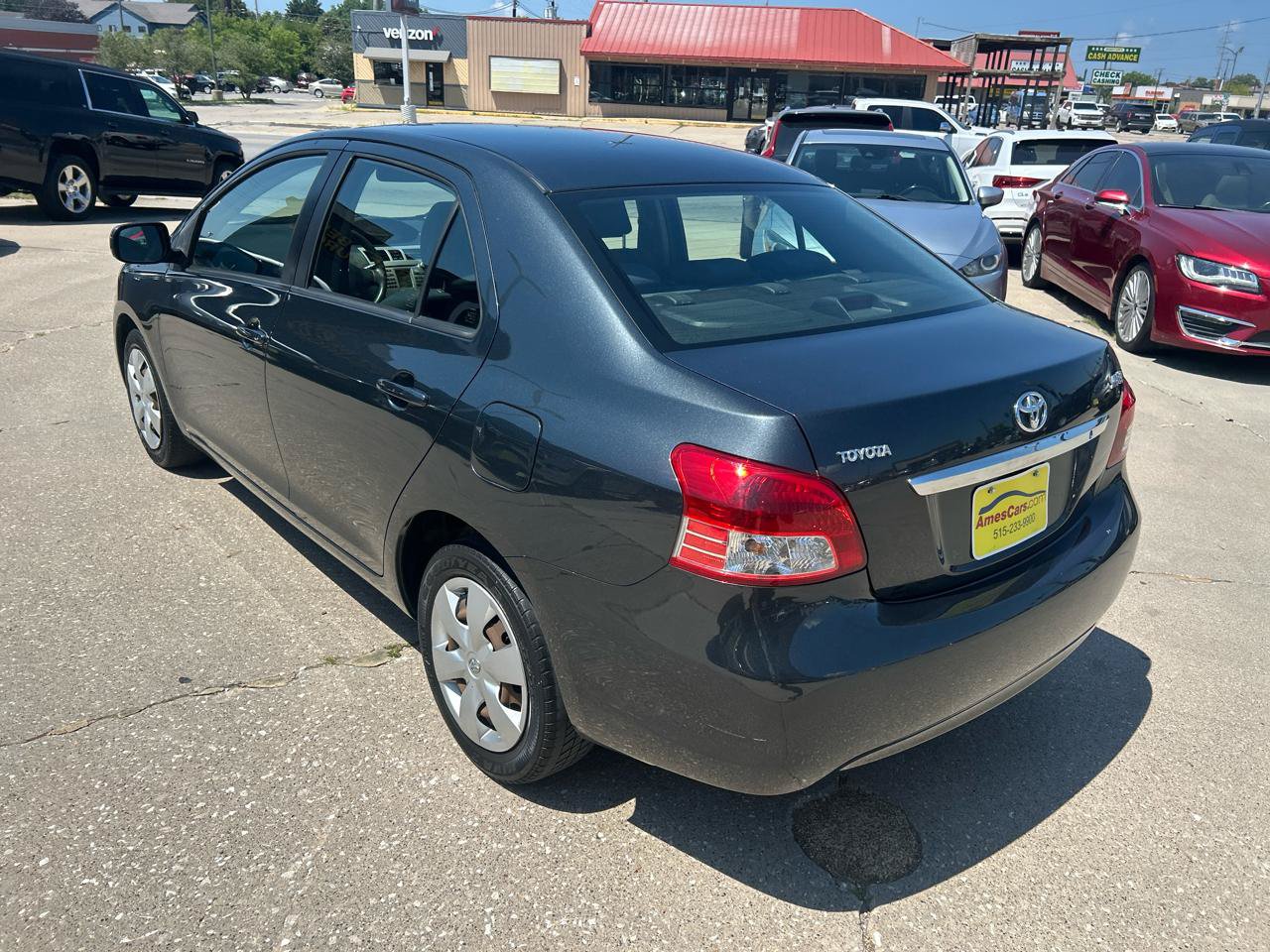 Used 2008 Toyota Yaris Sedan FWD image 5