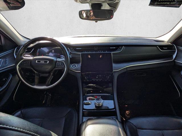 Used 2022 Jeep Grand Cherokee L Limited image 15