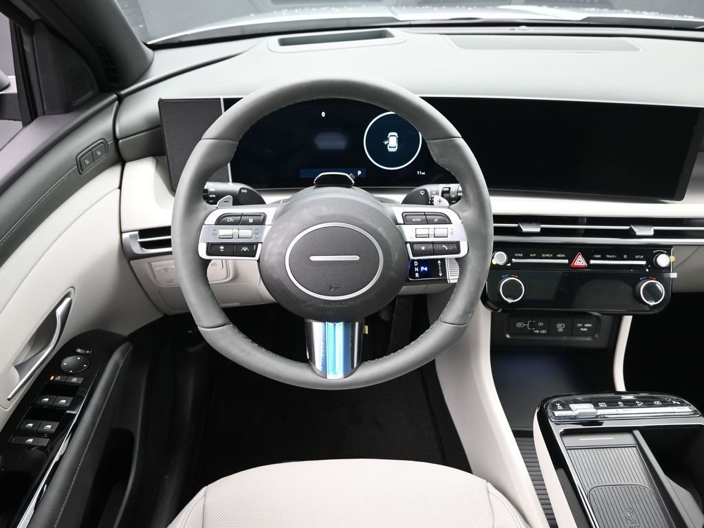 New 2026 Hyundai Tucson Limited image 18