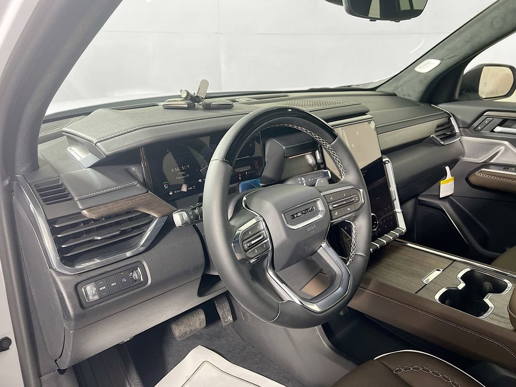 New 2026 GMC Acadia Denali Ultimate w/ LPO, Illumination Package AWD/4WD image 9