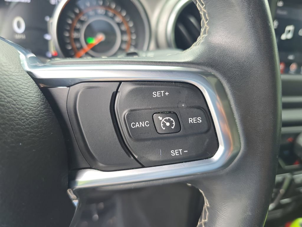 Used 2019 Jeep Wrangler Unlimited Sahara w/ LED Lighting Group image 23