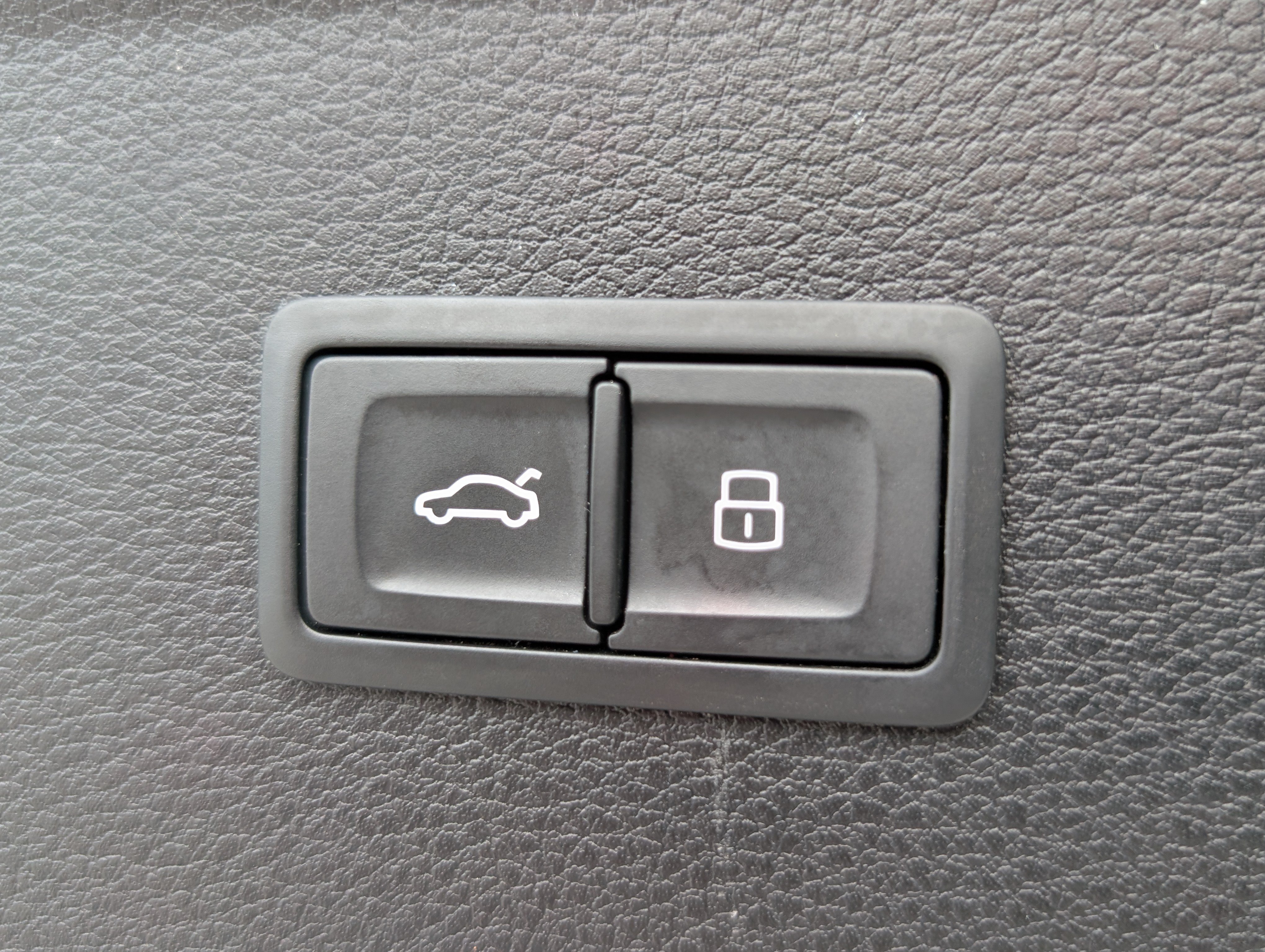 Used 2019 Audi SQ5 Prestige AWD/4WD image 14