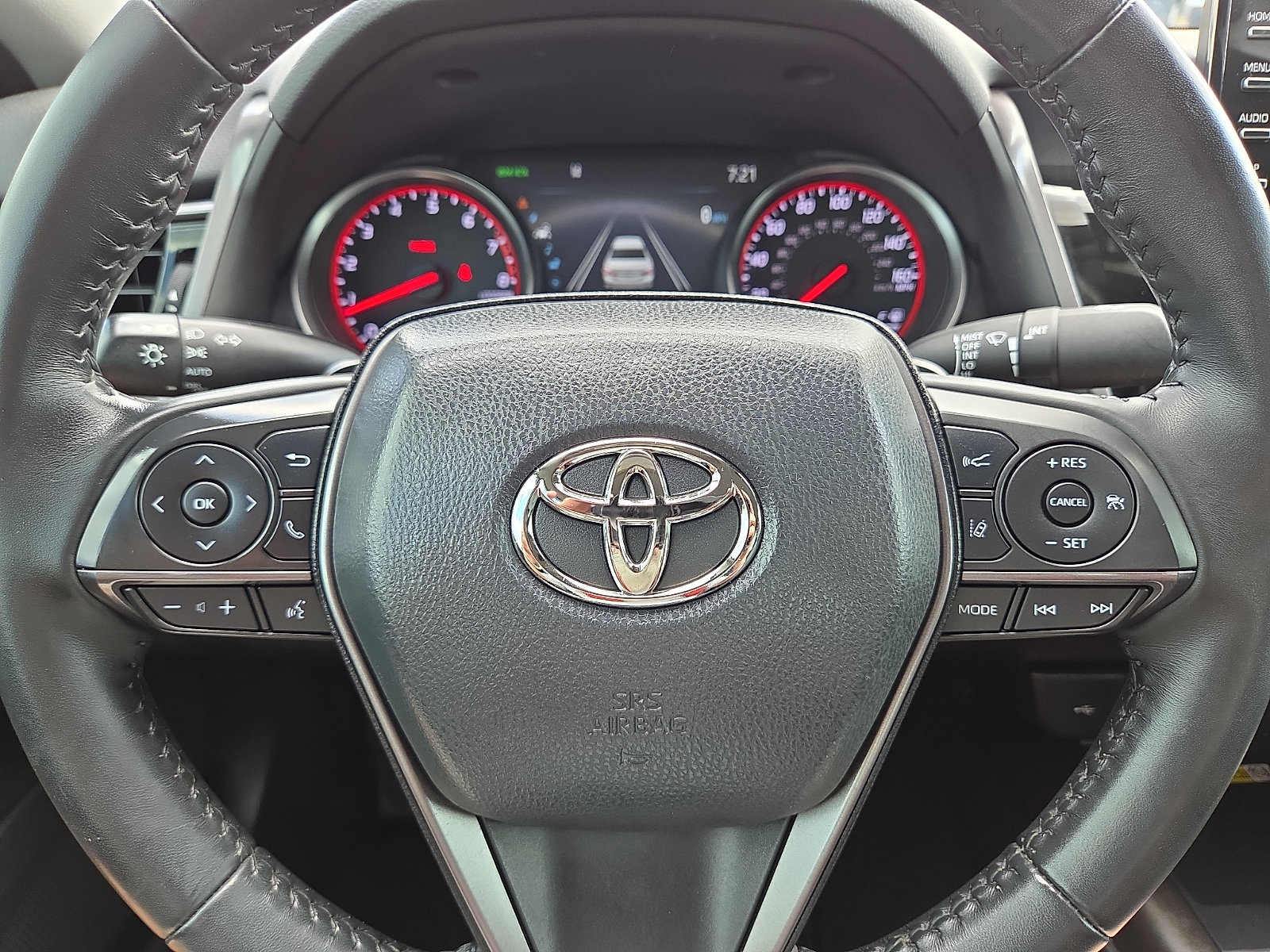 Used 2024 Toyota Camry XSE FWD image 24
