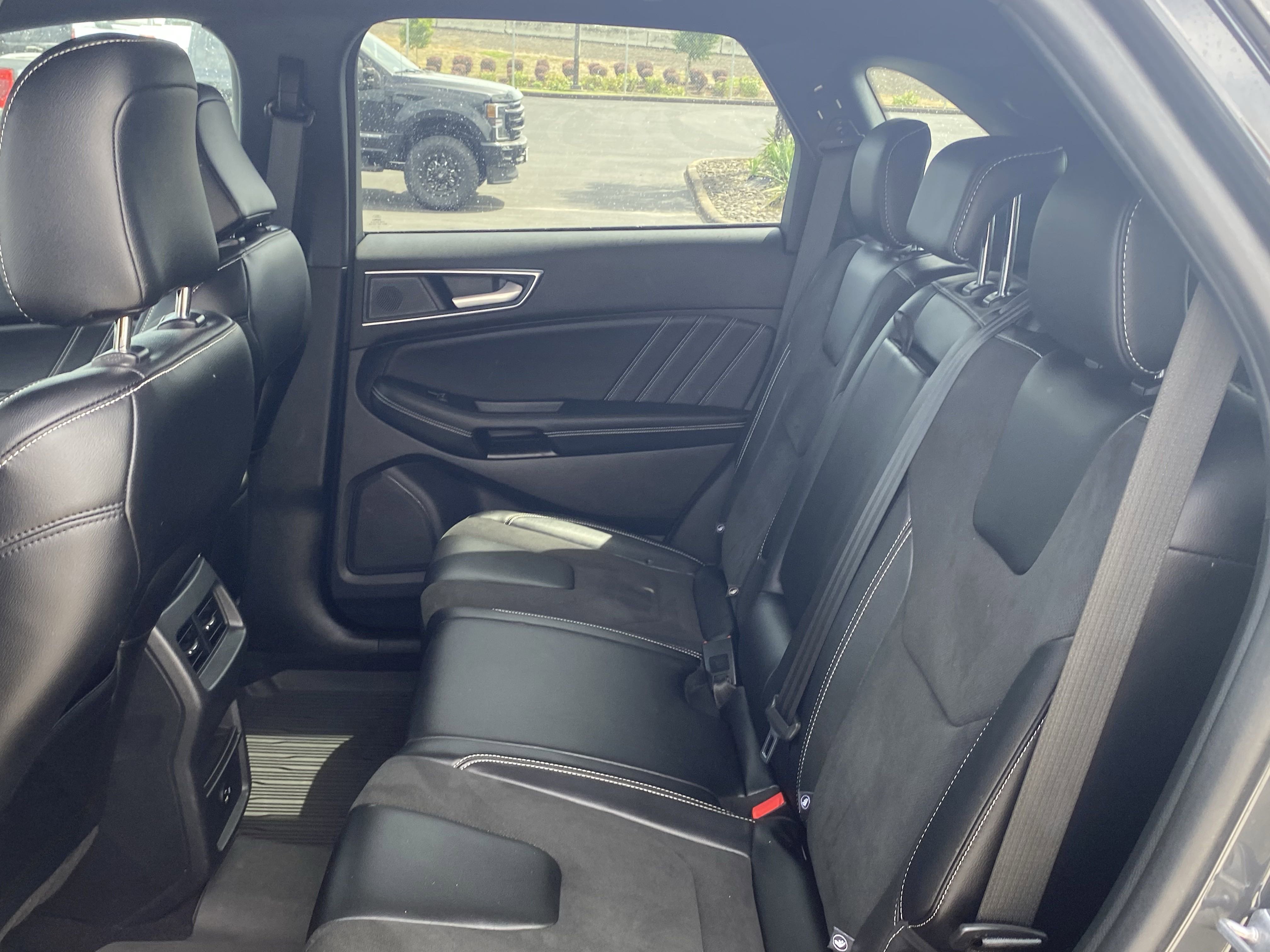 Used 2021 Ford Edge ST AWD/4WD image 11