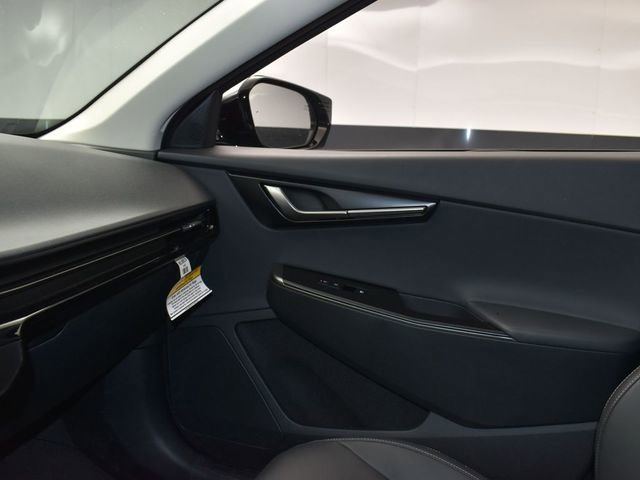 Certified 2025 Kia EV6 Light w/ Light LR Technology Package image 25