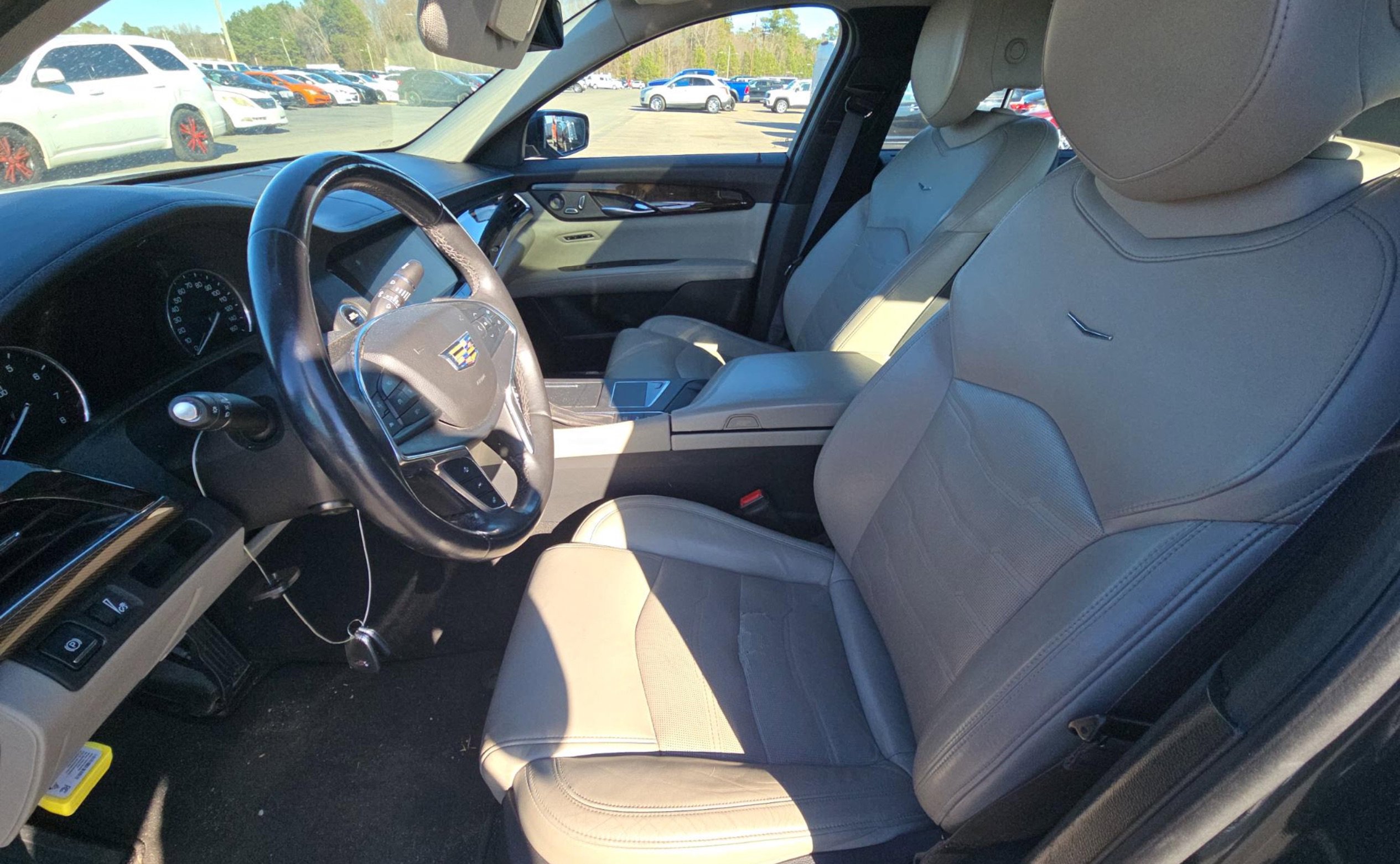 Used 2018 Cadillac CT6 Luxury image 6