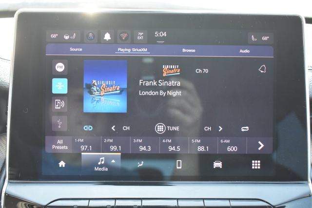 Used 2022 Jeep Compass Trailhawk w/ Sun and Sound Group AWD/4WD image 26