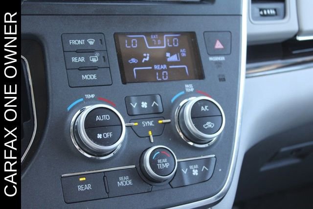 Used 2018 Toyota Sienna XLE w/ XLE Navigation Package AWD/4WD image 45