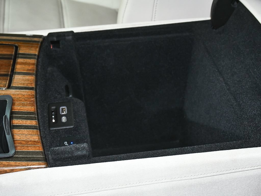 Used 2022 Cadillac Escalade Sport Platinum AWD/4WD image 44