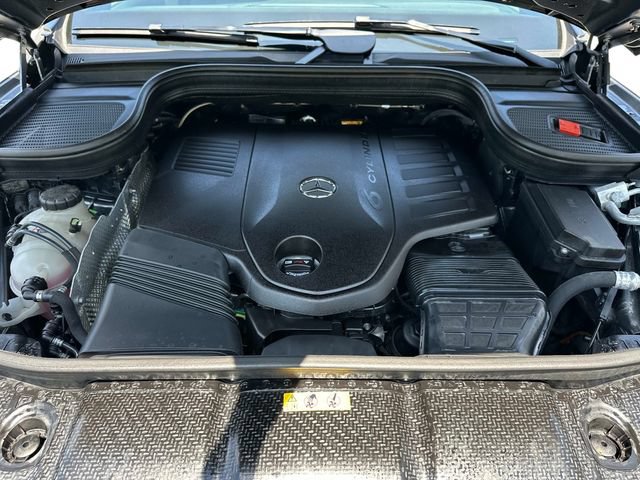 Certified 2025 Mercedes-Benz GLS 450 4MATIC image 10