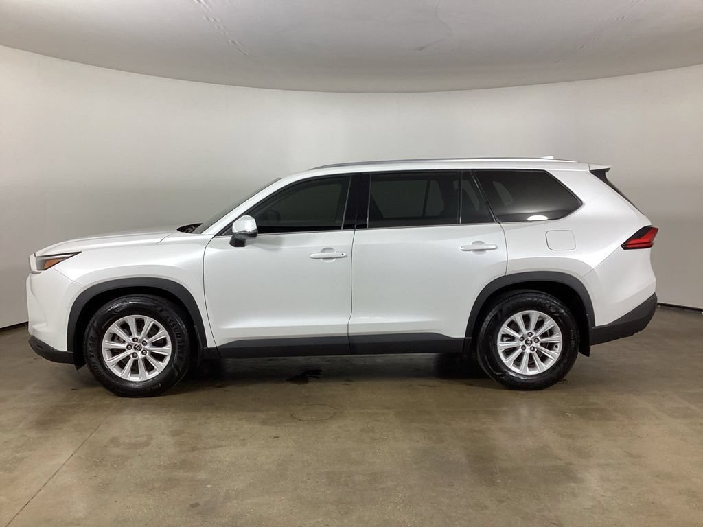 Used 2024 Toyota Grand Highlander AWD Hybrid image 8