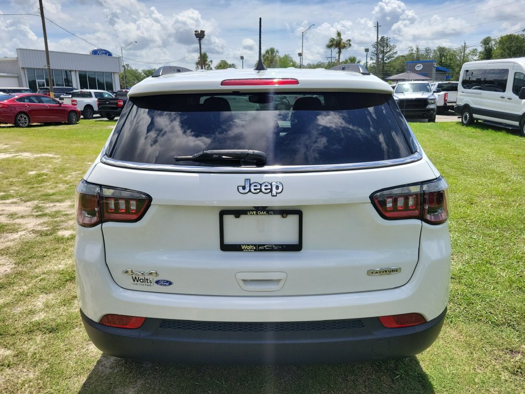 Used 2024 Jeep Compass Latitude AWD/4WD image 10