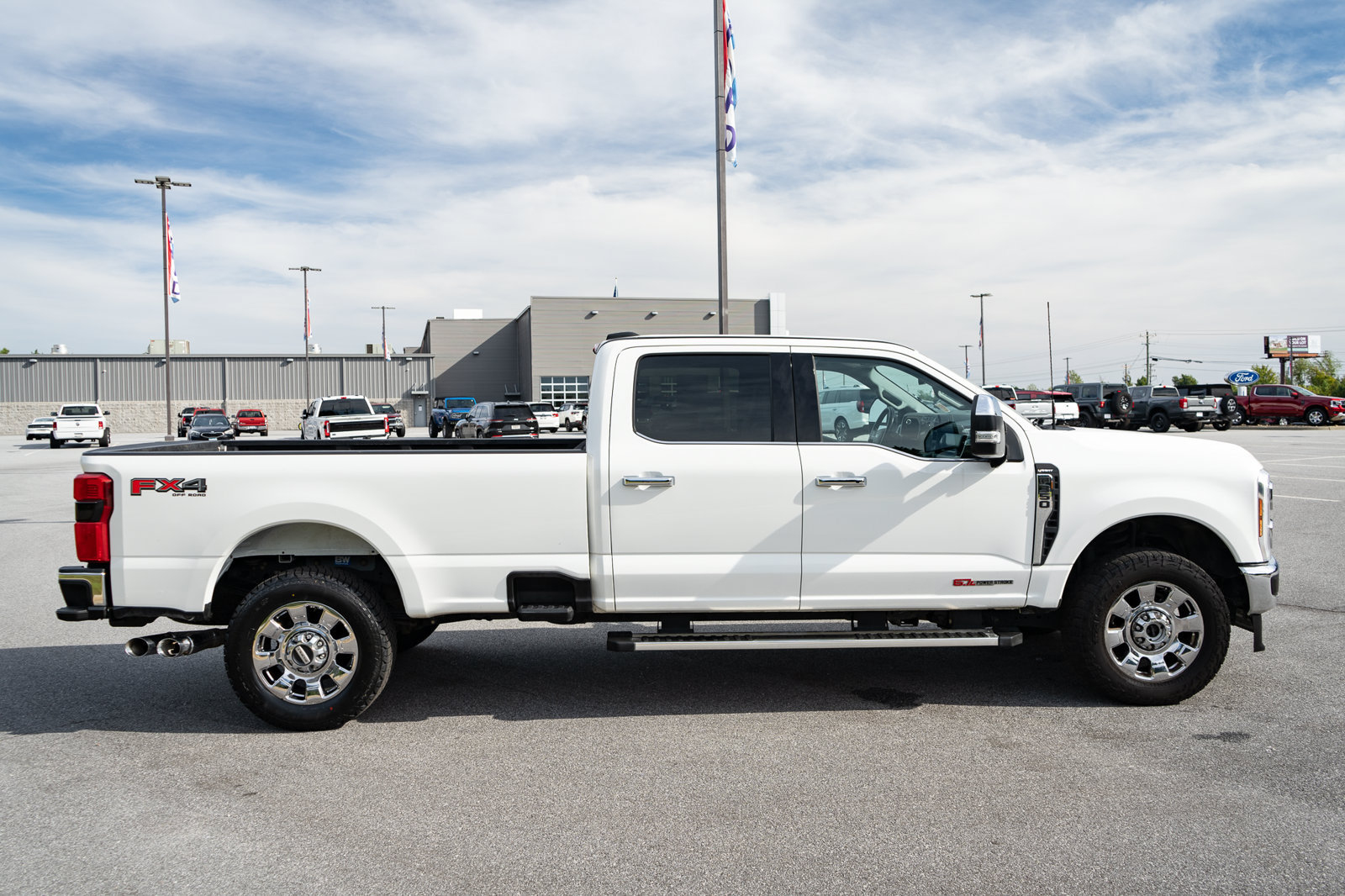 Used 2024 Ford F350 Lariat w/ Chrome Package AWD/4WD image 11