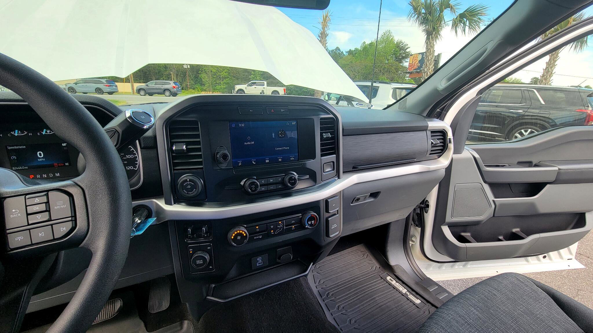 Used 2022 Ford F150 XLT w/ Trailer Tow Package image 31