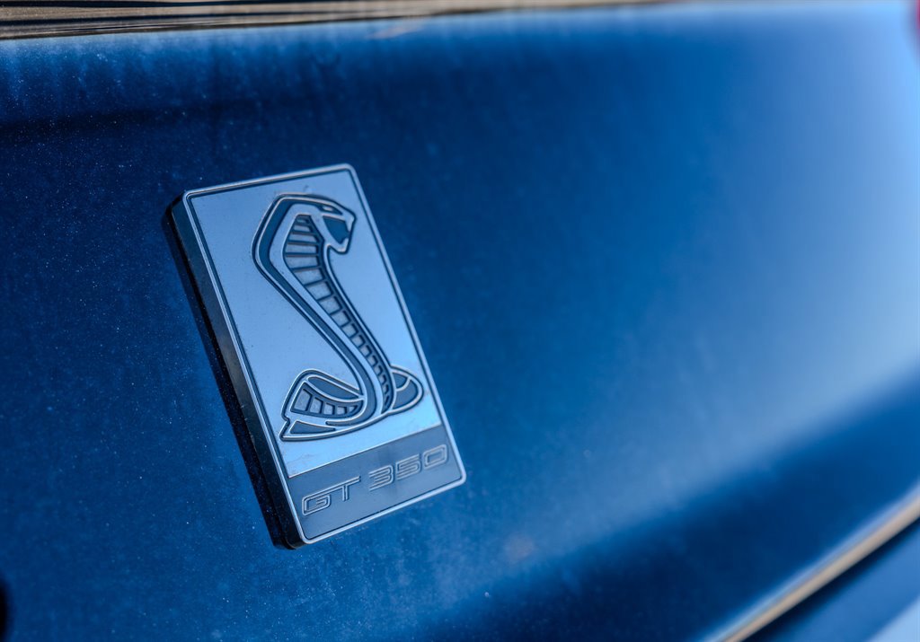 Used 2016 Ford Mustang Shelby GT350 w/ Track Package image 32