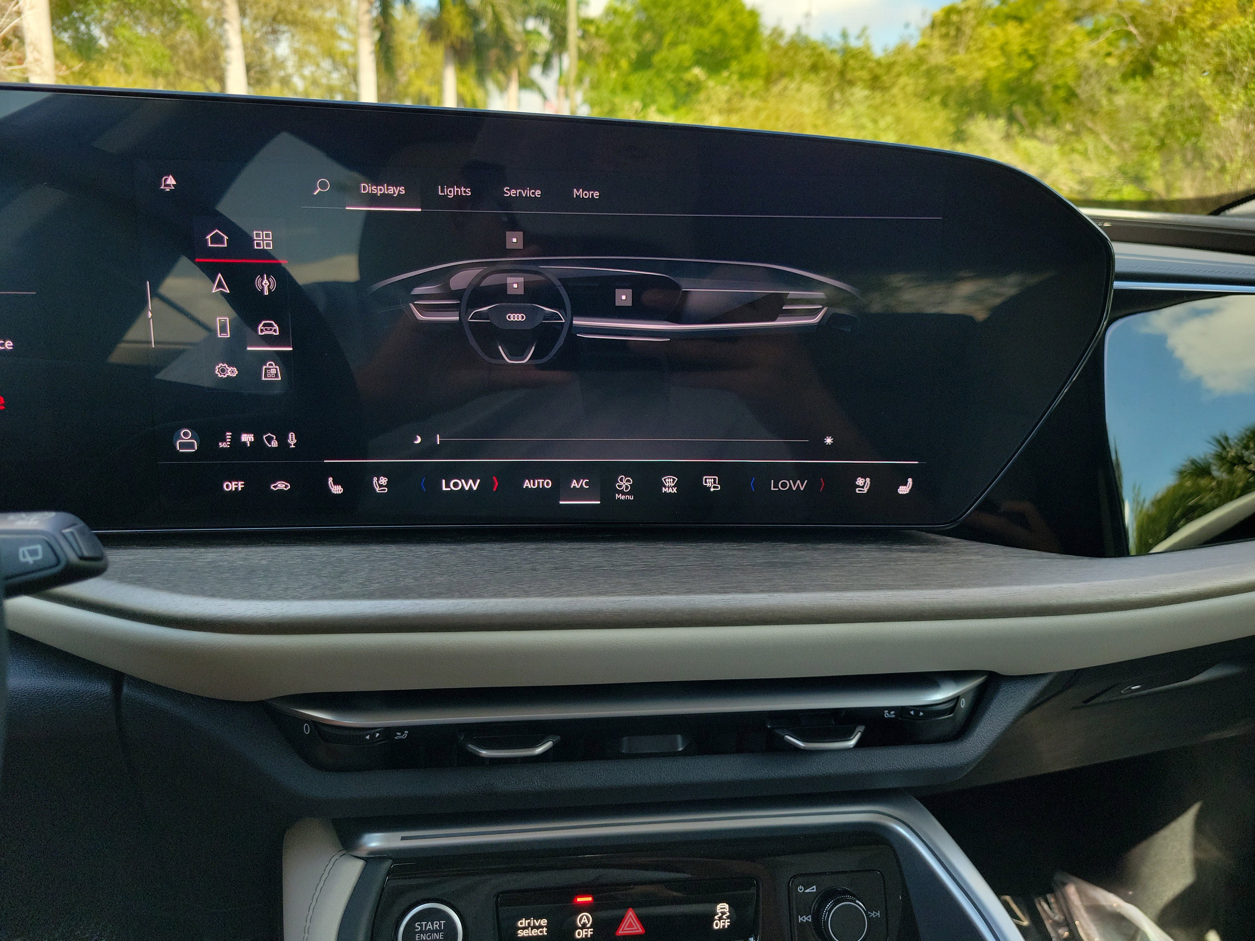 Used 2025 Audi Q5 Premium Plus w/ Premium Plus image 25