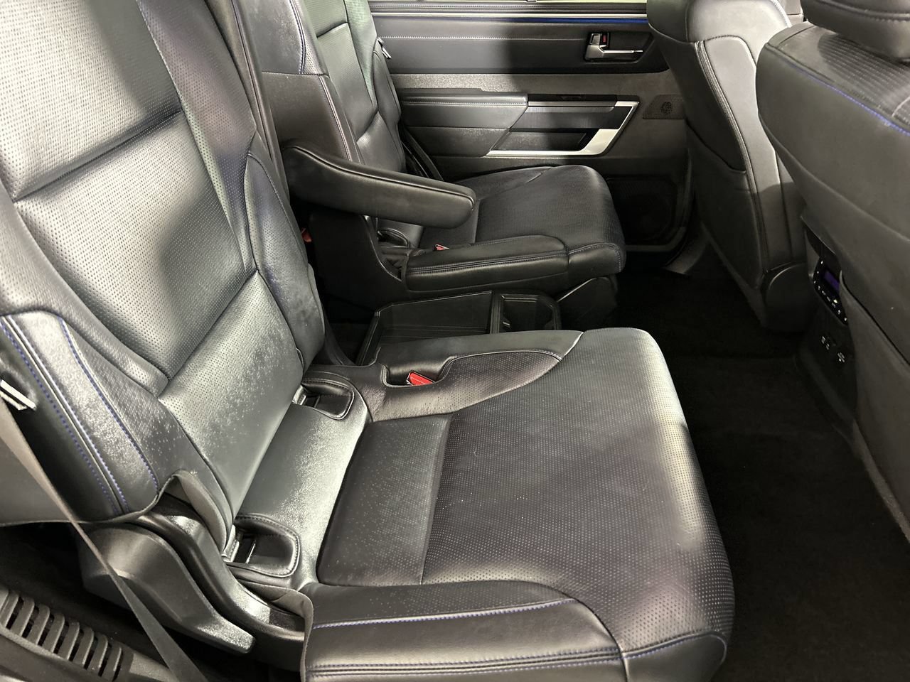Used 2023 Toyota Sequoia Platinum AWD/4WD image 25