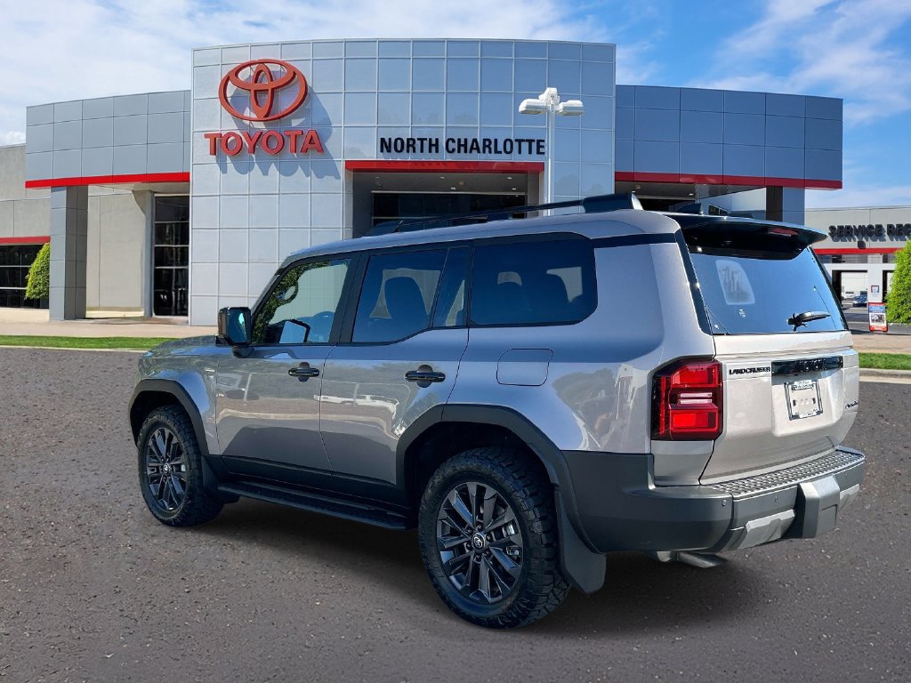 New 2027 Toyota Land Cruiser w/ Premium Package AWD/4WD image 5