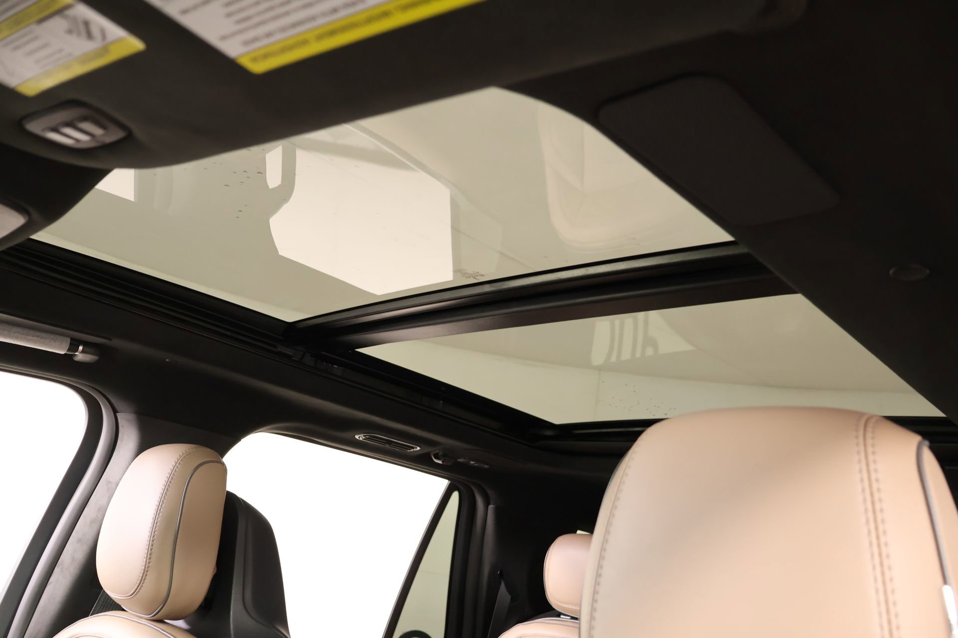 New 2026 Lincoln Navigator L Black Label AWD/4WD image 17