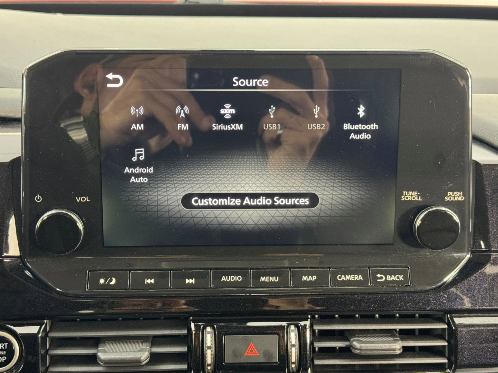 Used 2022 Nissan Pathfinder SL w/ Lighting Package (N92) image 25