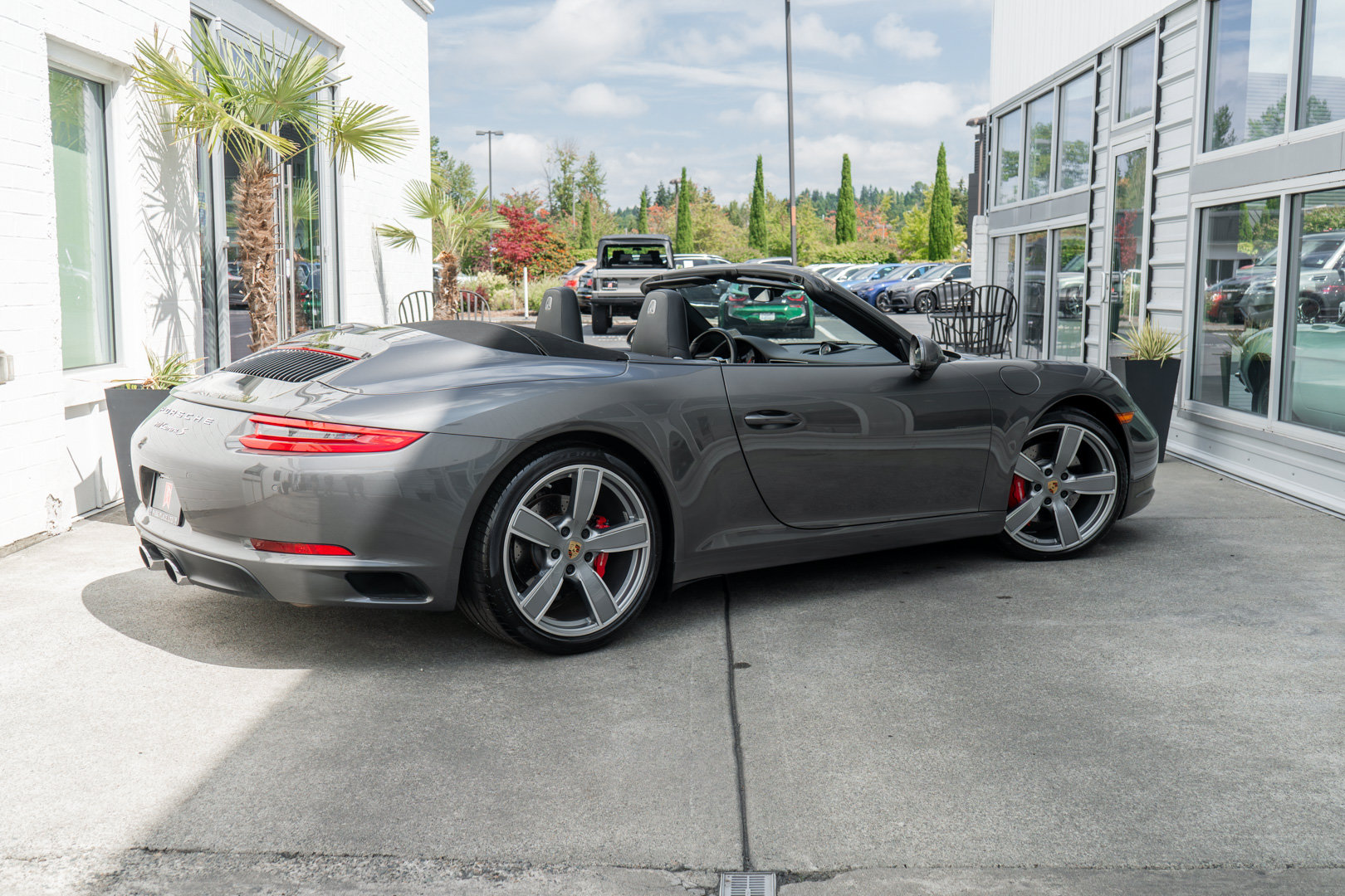 Used 2017 Porsche 911 Carrera S RWD image 7