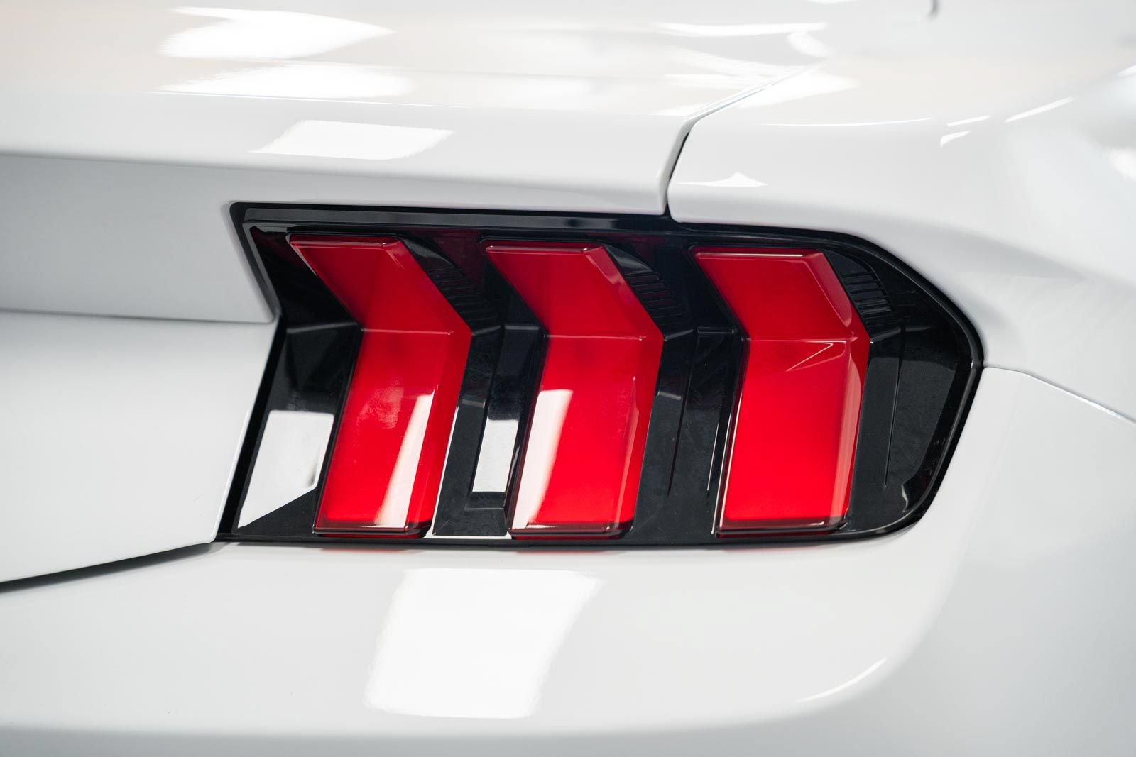 Certified 2025 Ford Mustang GT Premium w/ GT Performance Package RWD image 9