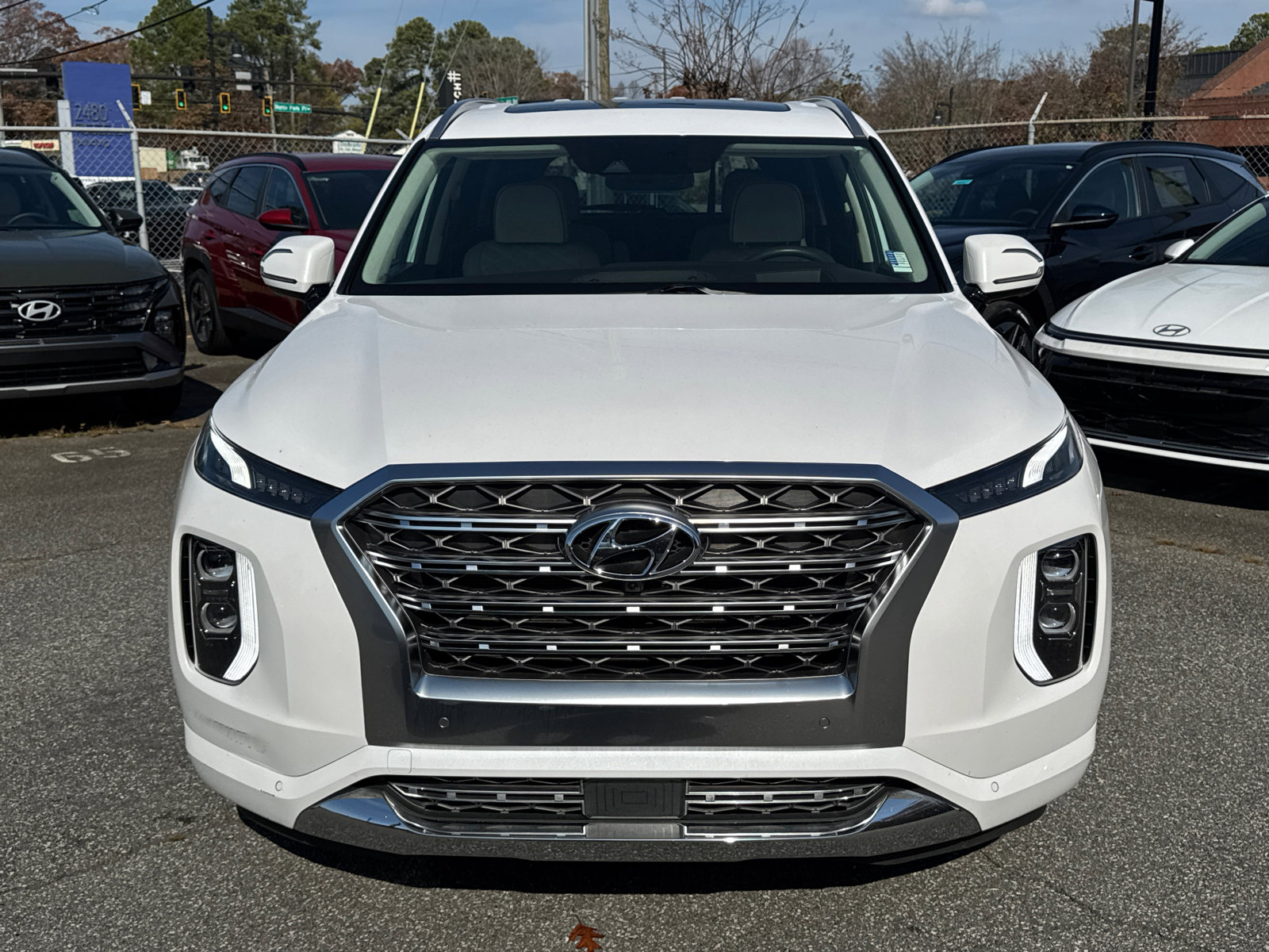 Used 2020 Hyundai Palisade Limited image 2